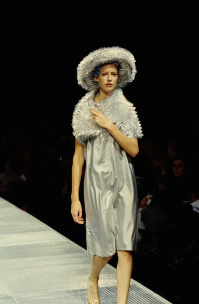 Look 49